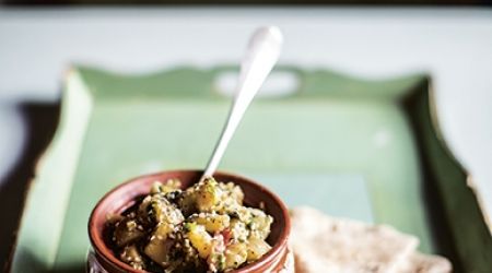 GH9 A4416 Aloo Til Tinka