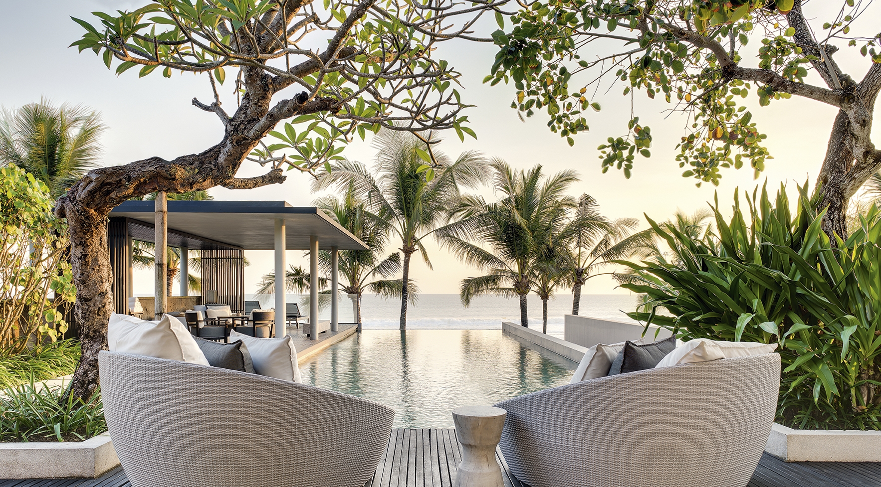 Soori Delxe Ocean Pool Villa